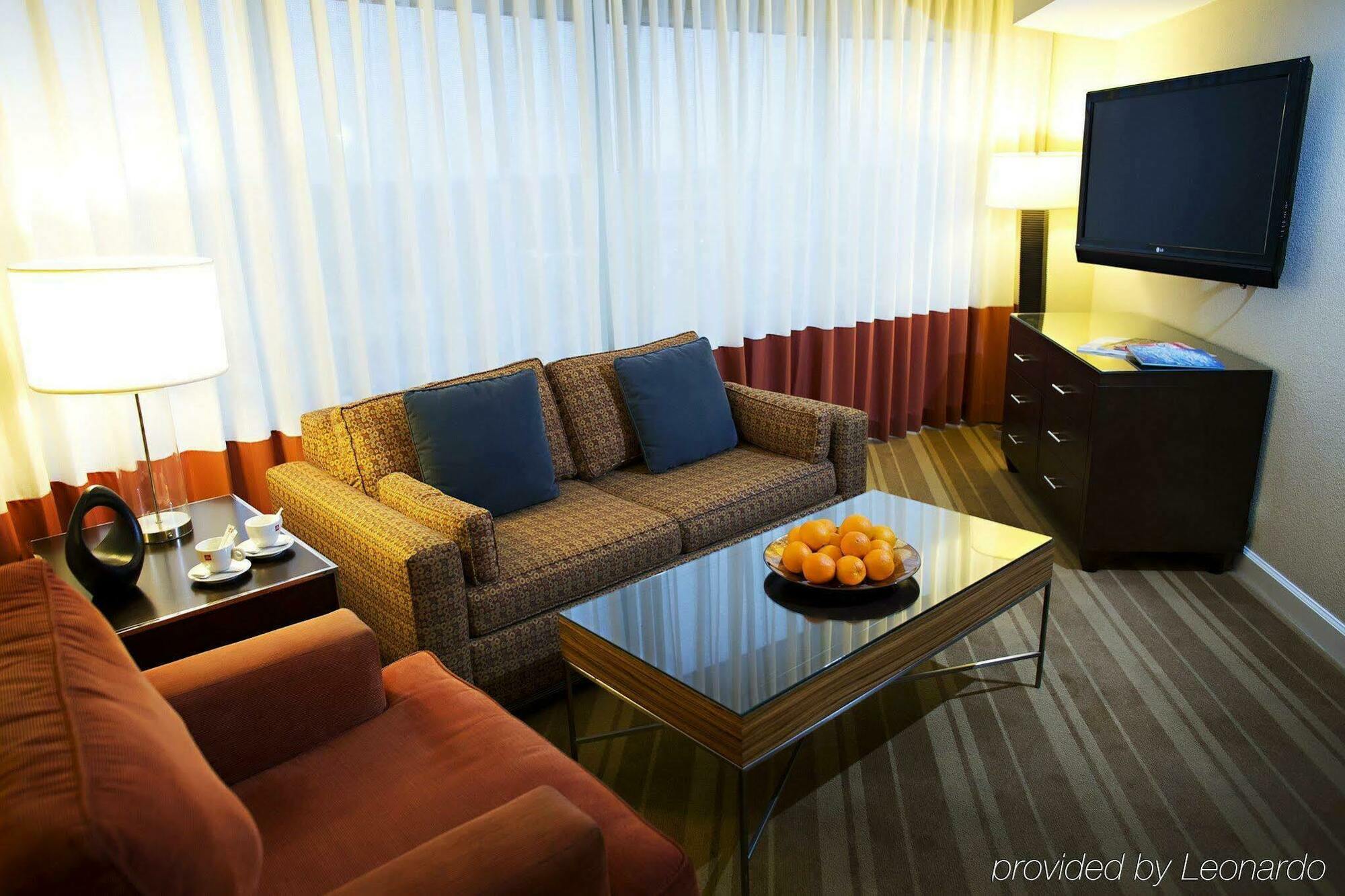 The Westshore Grand, A Tribute Portfolio Hotel, Tampa Exterior photo